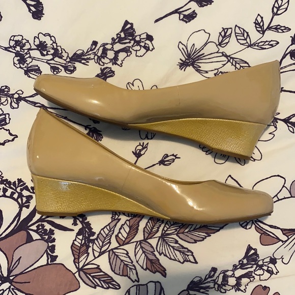 Nurture patent leather wedges - Picture 1 of 5